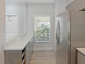 180 SW 96th Terrace in Plantation, FL - Building Photo - Building Photo