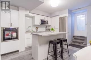 114 Sheridan Ave in Toronto, ON - Building Photo - Building Photo