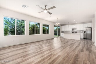 6537 N 15th Dr in Phoenix, AZ - Building Photo - Building Photo