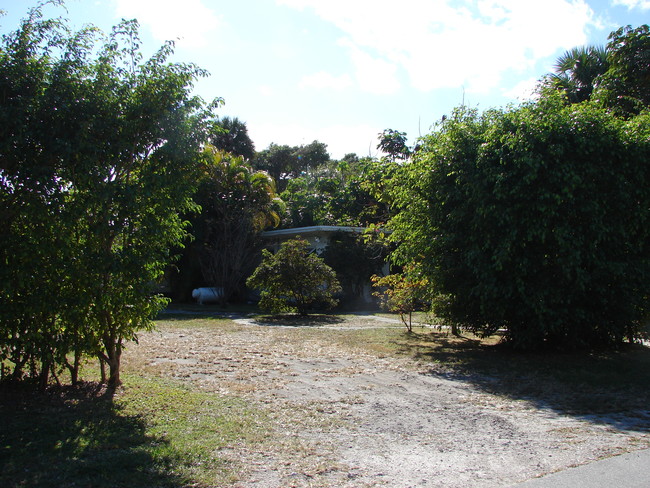 7 Multifamily Homes Portfolio in Delray Beach, FL - Building Photo - Building Photo