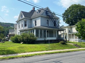 27 Church St in Oneonta, NY - Building Photo - Building Photo