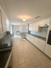 3204 W Golf Course Rd in Midland, TX - Building Photo - Building Photo