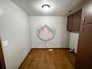 4706 Buffalo Dr SE in Salem, OR - Building Photo - Building Photo