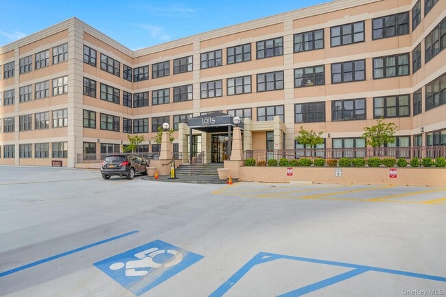 20 Anderson St in New Rochelle, NY - Building Photo - Building Photo