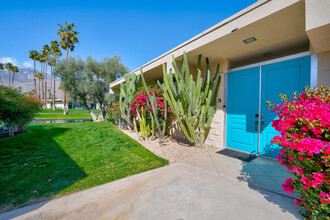 97 Westlake Cir in Palm Springs, CA - Building Photo - Building Photo