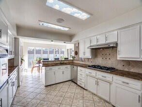 6120 Prestondell Dr in Dallas, TX - Building Photo - Building Photo