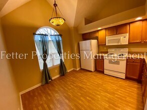 4202 Shadwell Dr in Evansville, IN - Building Photo - Building Photo