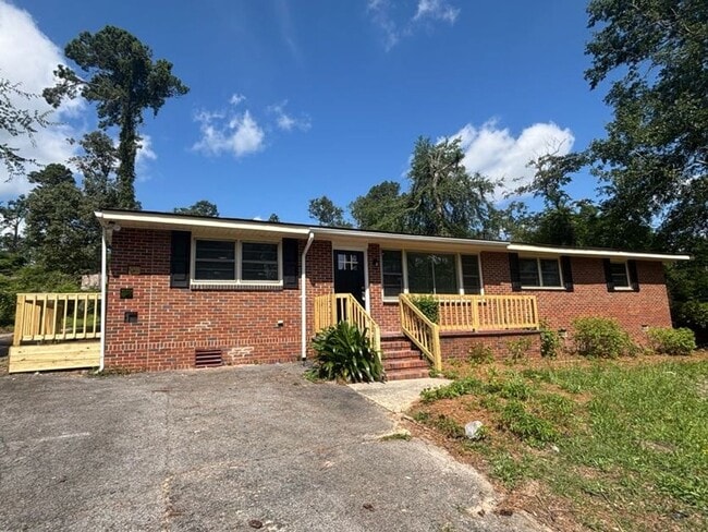 property at 2317 Sumac Dr