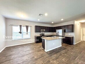 218 Independence Ave in Liberty Hill, TX - Building Photo - Building Photo