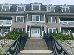 62 Lincoln St in Essex, VT - Building Photo - Building Photo