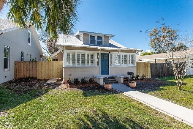 property at 244 35th Ave N