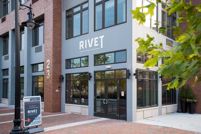 Rivet Apartments in Jersey City, NJ - Foto de edificio - Building Photo