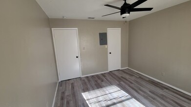2608 S Bridge Ave in Weslaco, TX - Building Photo - Building Photo