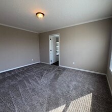 370 Sycamore Loop in Campbellsville, KY - Building Photo - Building Photo