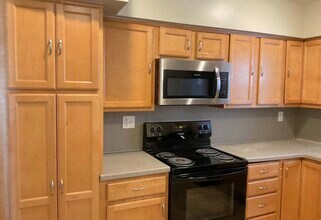 7306 Lakewood Dr in Houston, TX - Foto de edificio - Building Photo