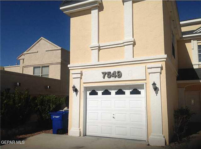 7549 Le Conte Dr in El Paso, TX - Building Photo - Building Photo