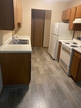 Suncrest Apartments in Avon, MN - Building Photo - Building Photo