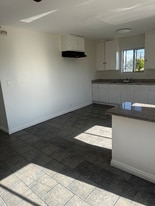 9506 Ramona St in Bellflower, CA - Building Photo