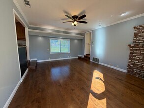 2720 Larry Ln in Carmichael, CA - Building Photo - Building Photo