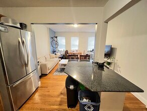 296 Columbus Ave, Unit 1 in Boston, MA - Foto de edificio - Building Photo