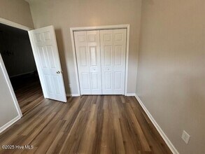 130 Oak Towne Dr in Greenville, NC - Building Photo - Building Photo