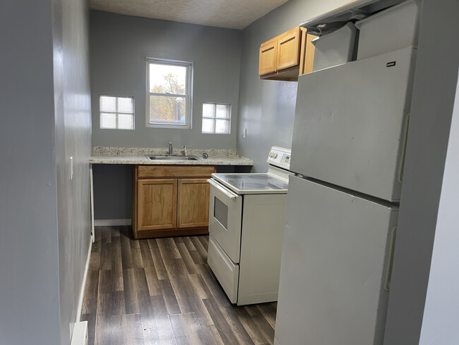 425 Walnut Ave, Unit 5