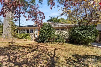 2917 Forest Park Dr in Charlotte, NC - Building Photo - Building Photo