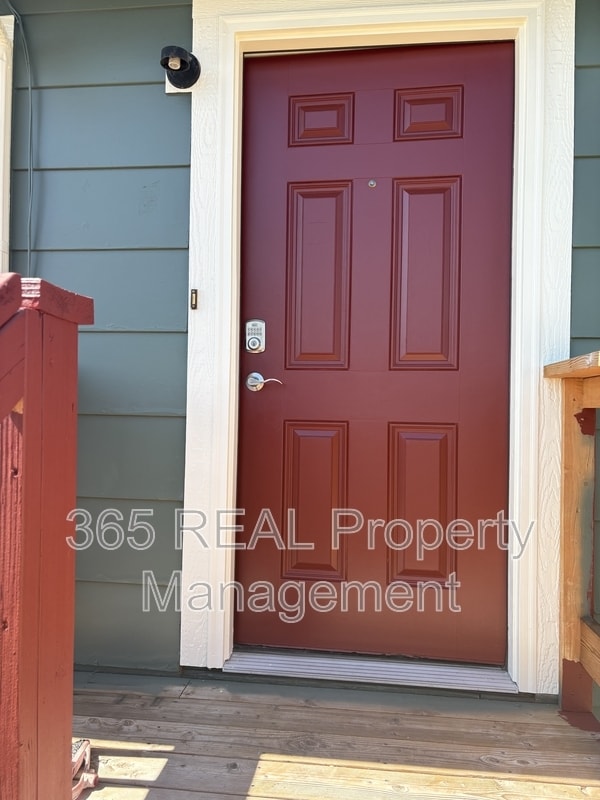 property at 1231 Pleasant Acres Dr