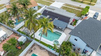 1183 SE 1st Terrace in Deerfield Beach, FL - Building Photo