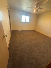 16242 Edgewood Ct in Maple Heights, OH - Building Photo - Building Photo