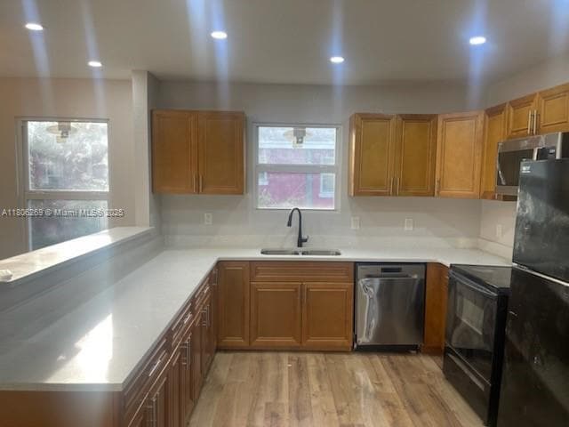 319 Ave P NE