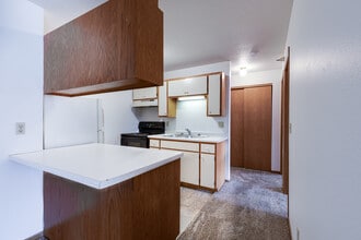 Autumn Hills Apartments in Forest Lake, MN - Foto de edificio - Interior Photo