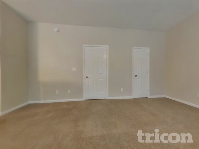 2411 Napa Valley Dr in Villa Rica, GA - Foto de edificio - Building Photo