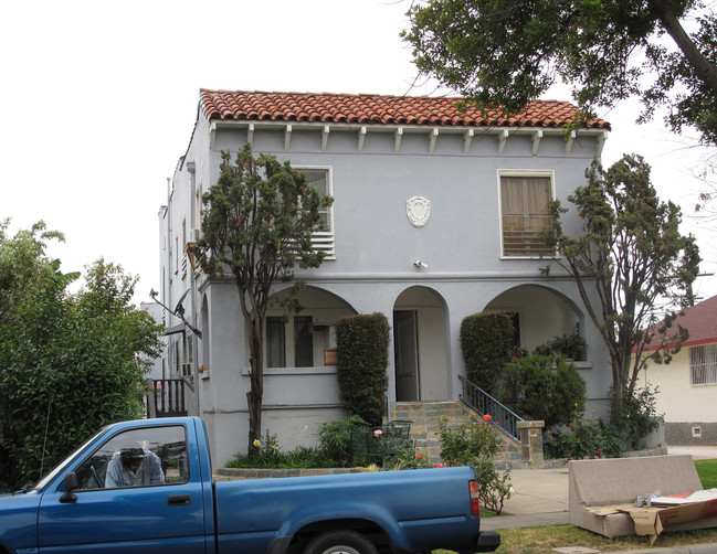 1427 S Chapel Ave in Alhambra, CA - Foto de edificio - Building Photo