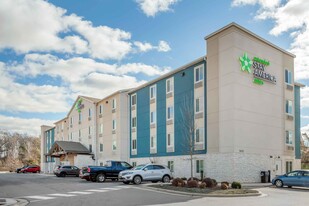 Furnished Studio-Charlotte - Northlake in Charlotte, NC - Building Photo