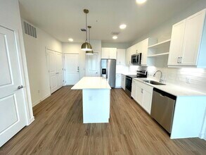 1202 Wolf Cyn Rd in Georgetown, TX - Building Photo - Building Photo