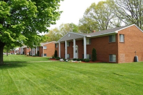 Lake Michigan Apartments in Allendale, MI - Building Photo - Building Photo