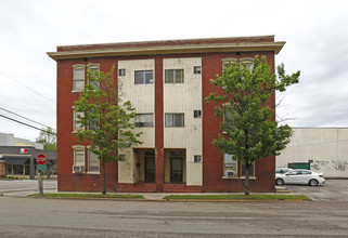 100-103 E 4th Ave in Knoxville, TN - Building Photo - Building Photo