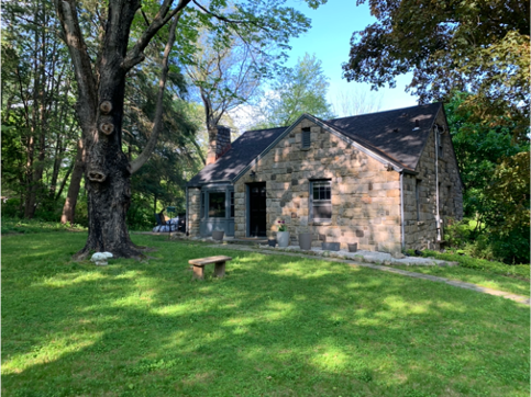 property at 40 Newtown Turnpike
