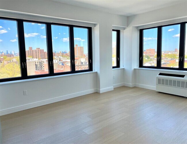 475 Clermont Ave-Unit -1032 in Brooklyn, NY - Building Photo - Building Photo