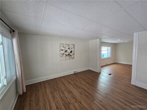 33 Trowbridge St in Buffalo, NY - Building Photo - Building Photo