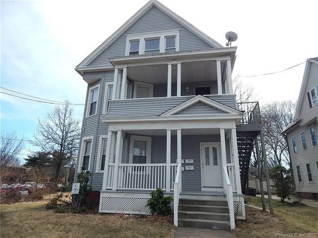 616 Whalley Ave, Unit 2nd Floor in New Haven, CT - Foto de edificio - Building Photo