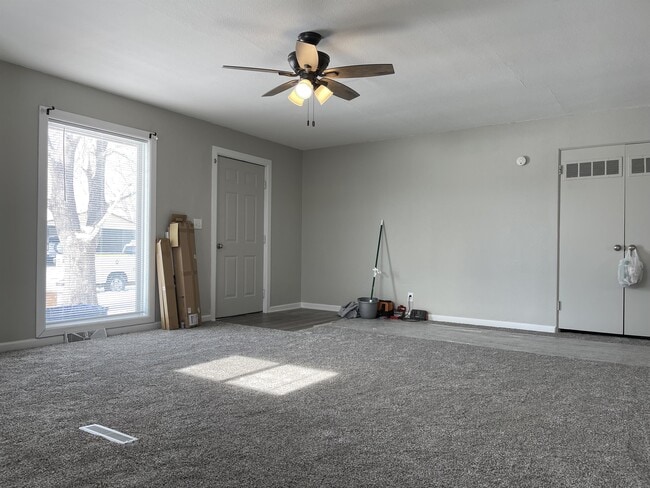 600 Sara St in Junction City, KS - Building Photo - Building Photo