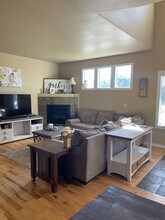 335 Carina Cir in Loveland, CO - Building Photo - Building Photo