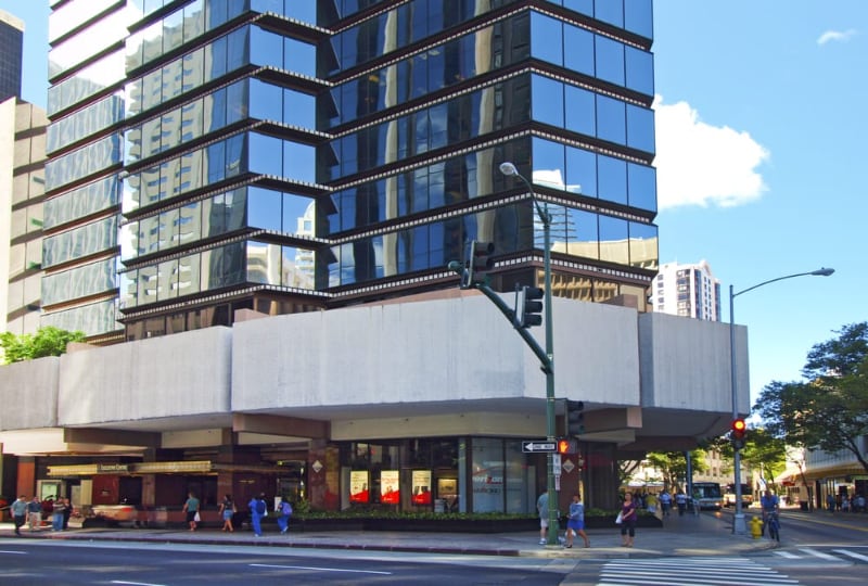 1088 Bishop St in Honolulu, HI - Foto de edificio