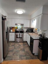 5332 10th Ave N in St. Petersburg, FL - Building Photo - Building Photo