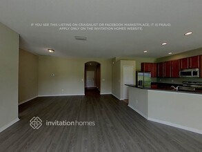 3031 Gem Luster Ct in Valrico, FL - Building Photo - Building Photo