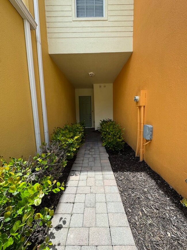 16142 Via Solera Cir in Ft. Myers, FL - Building Photo - Building Photo