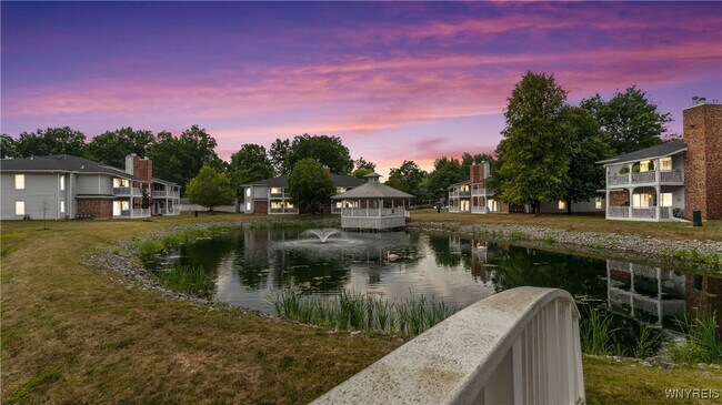 1175 Youngs Rd in Buffalo, NY - Building Photo - Building Photo
