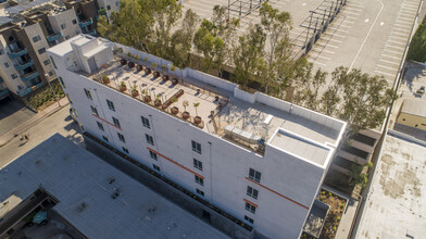 NoHo McCormick in North Hollywood, CA - Building Photo - Building Photo